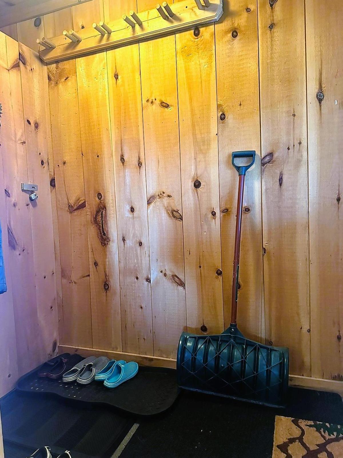 Newly Renovated & Furnished Condo, Only 3 Min To Sunday River! Bethel Eksteriør billede